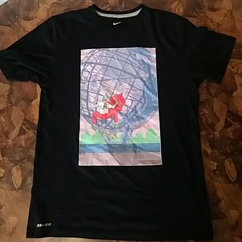 Nike SB Dri-Fit tee